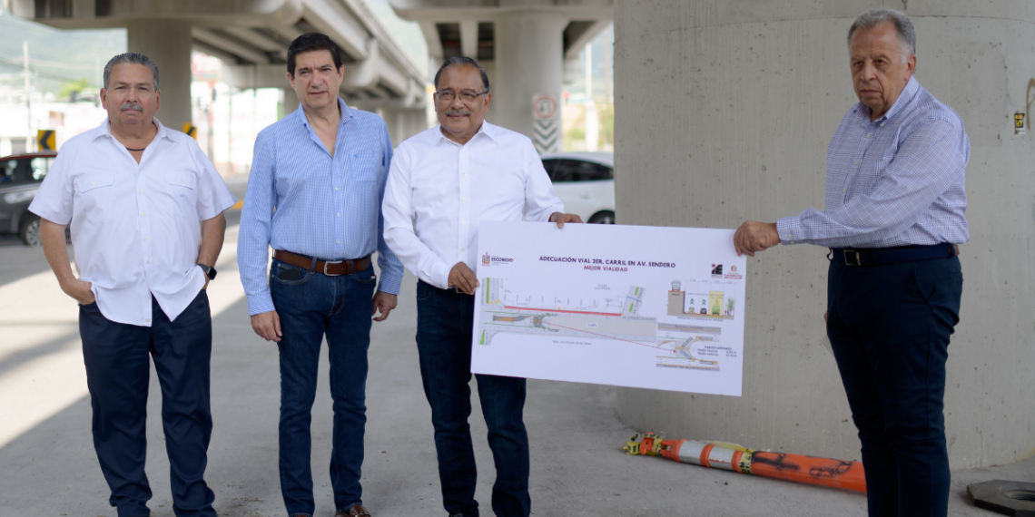 escobedo obra vial paso peatonal