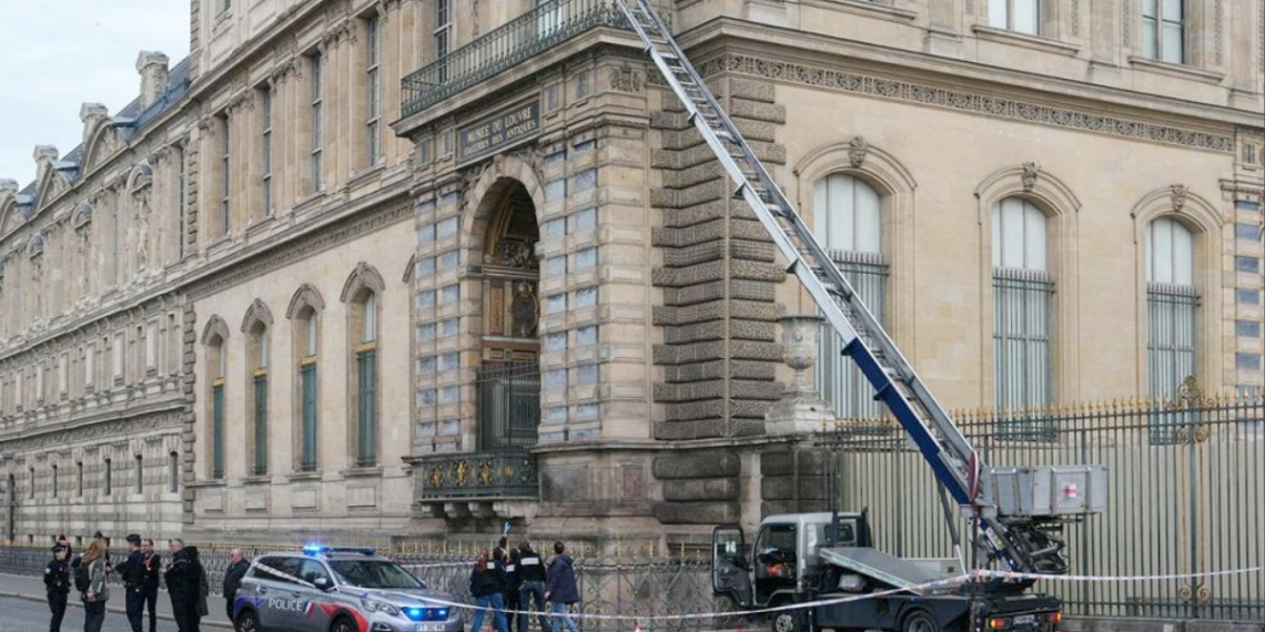 robo en el Louvre, Museo del Louvre, joyas francesas, Gérald Darmanin, Rachida Dati
