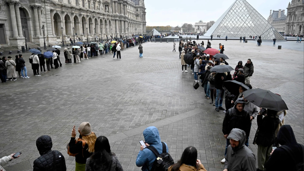 robo en el Louvre, Museo del Louvre, joyas francesas, Gérald Darmanin, Rachida Dati
