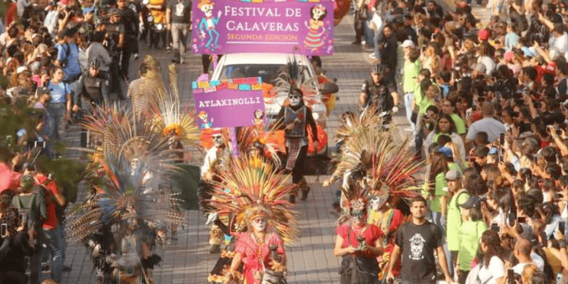 Festival de Calaveras, Día de Muertos, Monterrey, altar de muertos, desfile, tradiciones mexicanas