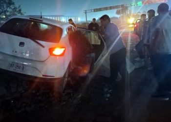 CHOQUE-EN-ESCOBEDO-TRES-HERIDOS