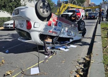 CENTRO-DE-MONTERREY-VOLCADURA