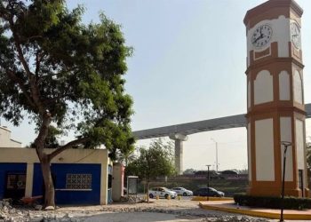 BARRIO-ANTIGUO-TORRE-DEL-RELOJ