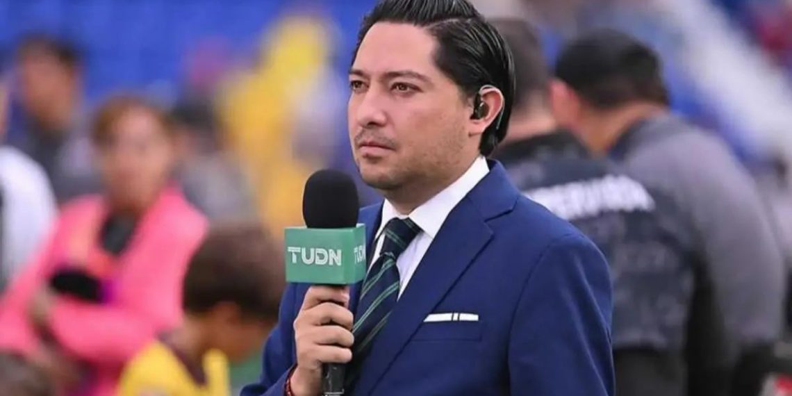PERIODISTA-DE-TUDN-JULIO-IBANEZ