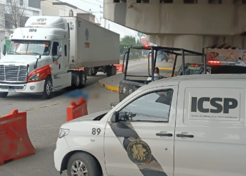 Debido a un accidente atropellan a hombre en Apodaca