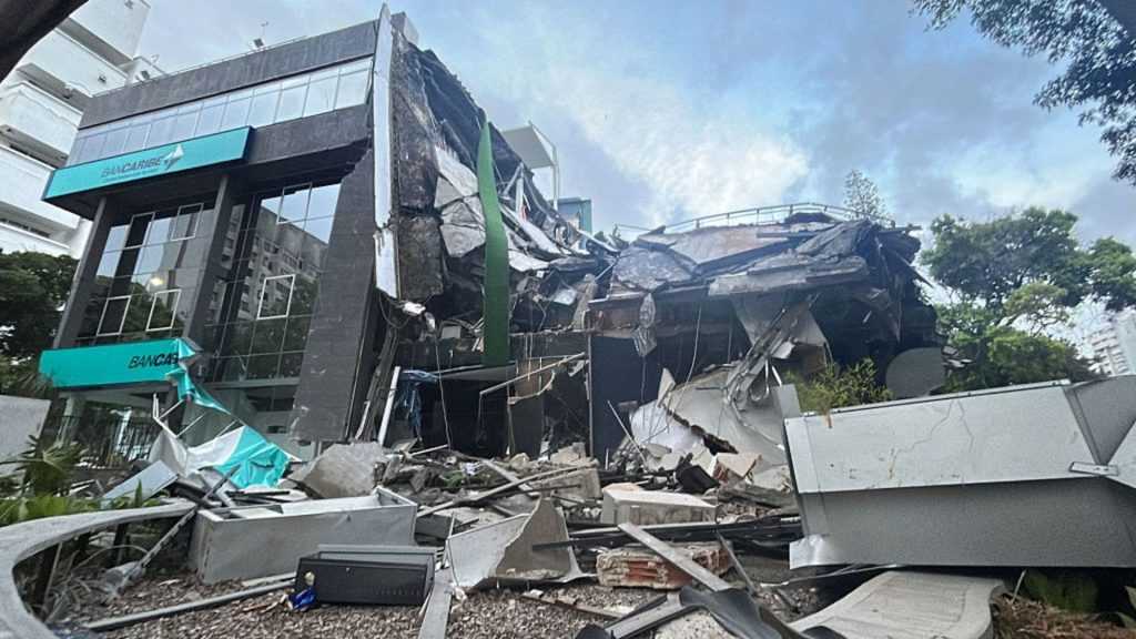 Replicas tras los terremotos